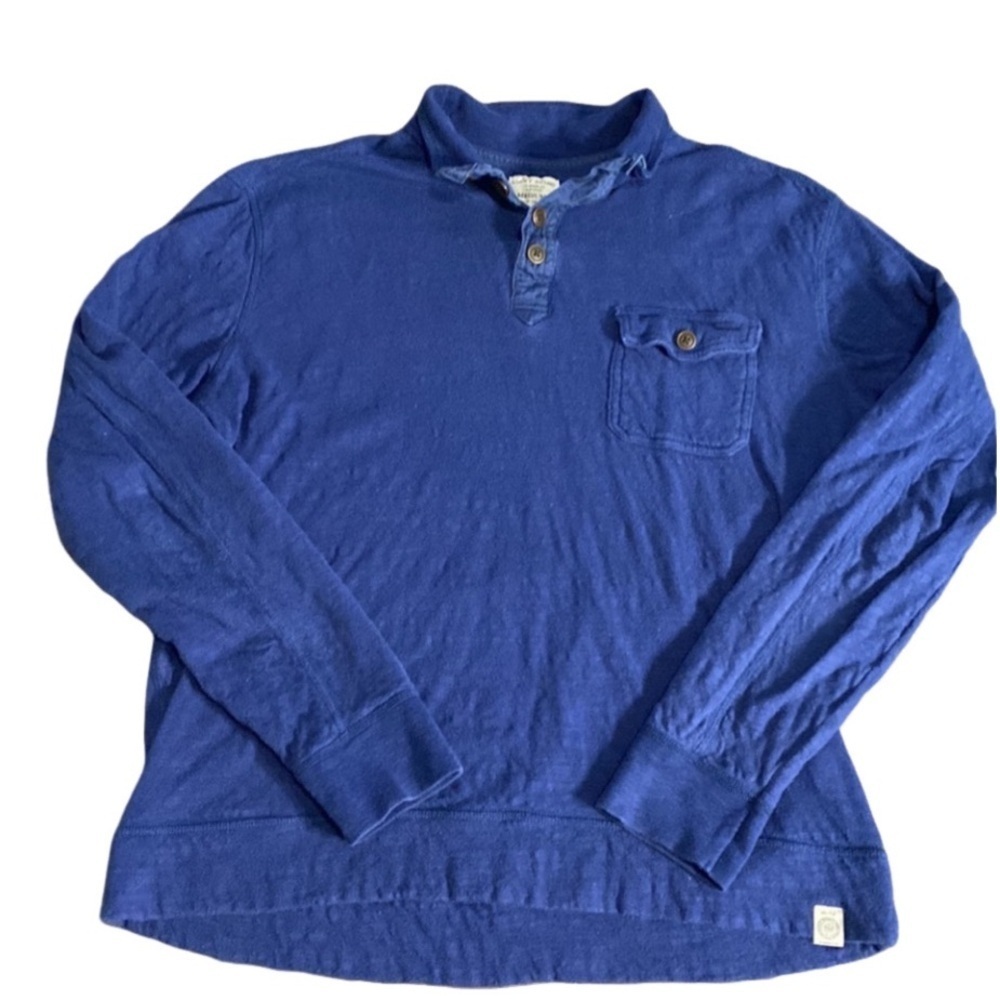 Lucky Brand long sleeve shirt. Size M. Cobalt Royal Blue. Tee. Collar buttons.